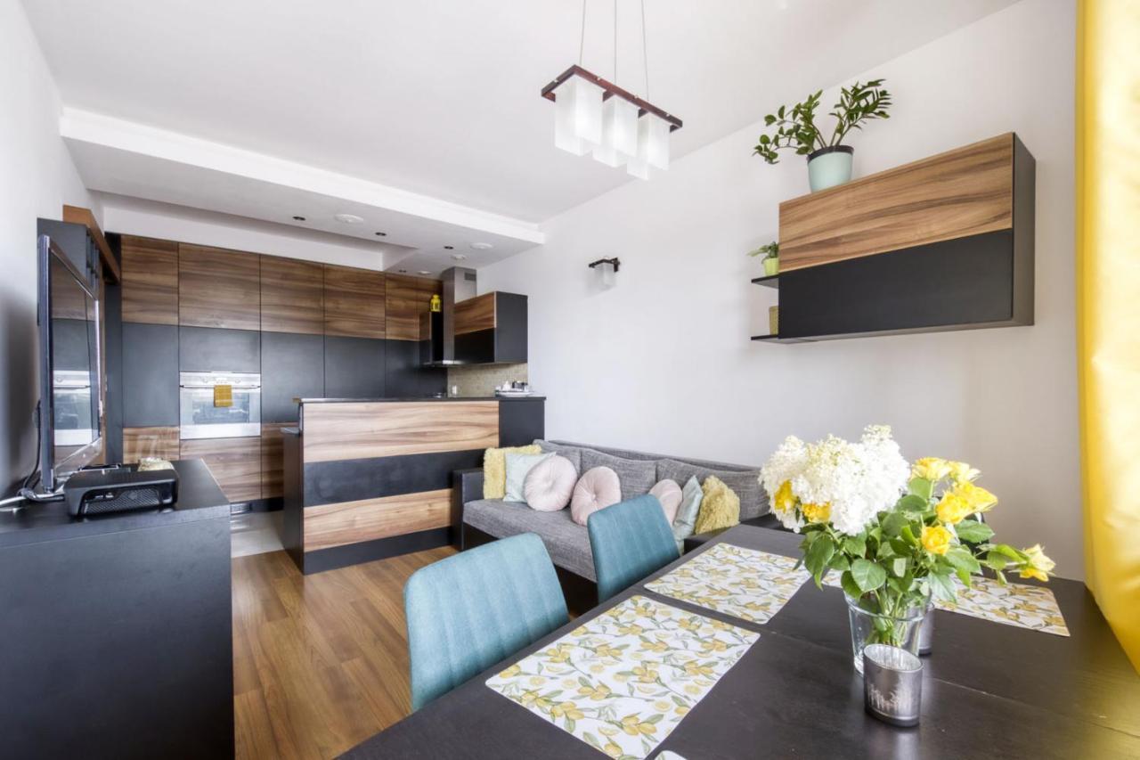 Gama Home Wyspowa 1 Warschau Buitenkant foto