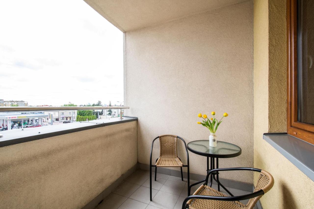 Gama Home Wyspowa 1 Warschau Buitenkant foto